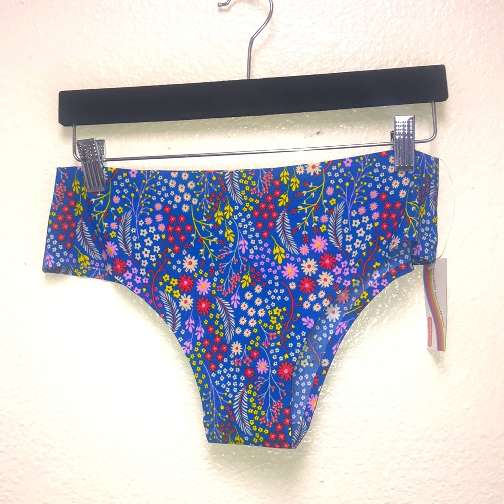 Cheek Boss Women’s Size Large Cheeky Panties NWT Seamless Blue Floral Print